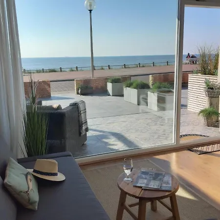 Benny's House 2 * Zandvoort