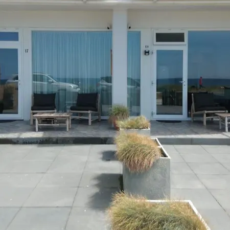 Benny's House 2 公寓 *